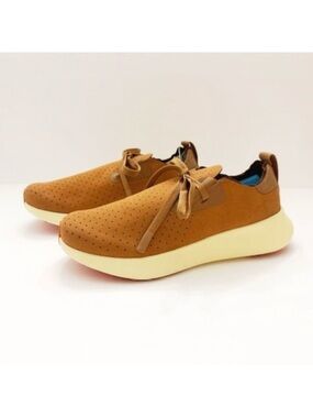 Native Apollo 10 Quicksand Brown/Tapioca Off White Shoes M 8.5 / W 9.5 NIB